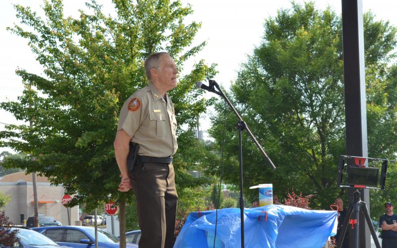  White County Sheriff’s Office Chief Deputy Bob Ingram was among the speakers with messages on unity. (Photo/Stephanie Hill)