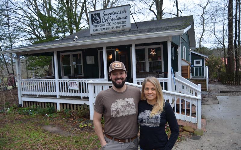 Ben and Betsy Dockins, shown outside Sweetwater Coffeehouse in February, became owners of the business in 2017 and have operated it during the shop’s 25th anniversary in spring. (Photo/Wayne Hardy)