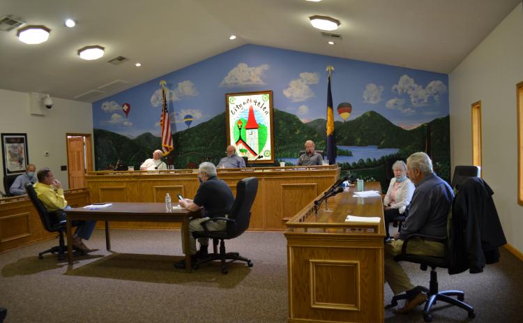 During their meeting on May 14, the Helen Commissioners approved allowing the annual Shriners Parade to take place next month. (Photo/Stephanie Hill) 