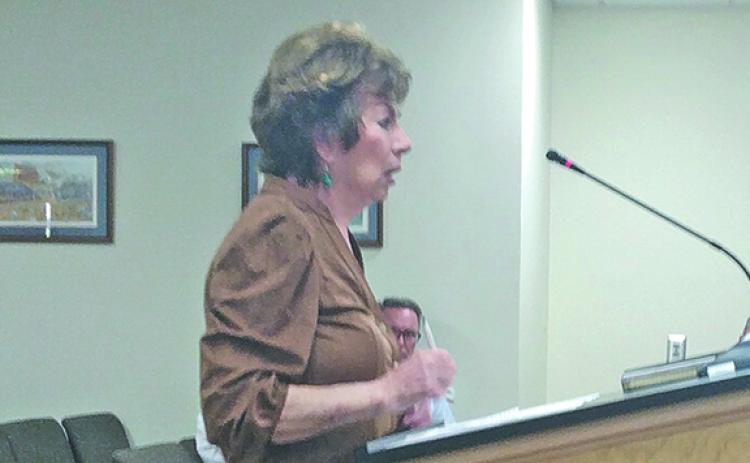 Lillian Hall shares her concerns with the Board of the Commissioners regarding short-term rentals. (Photo/Noah Johnson)