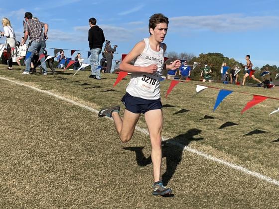 Eamonn O'Bryant turned in a time of 17:04.30 to finish seventh among 221 runnners in the AAA field. (Photos/WCHS Athletics)