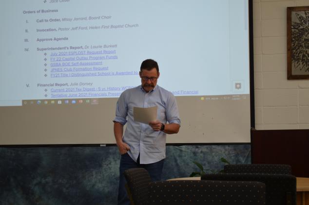 At right, resident Jace Oliver spoke during public comment time in support of school personnel. (Photo/Stephanie Hill)