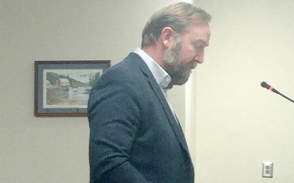 Attorney Quentin Carr represented two different STR application at the commissioners meeting. (Photo/Noah Johnson)