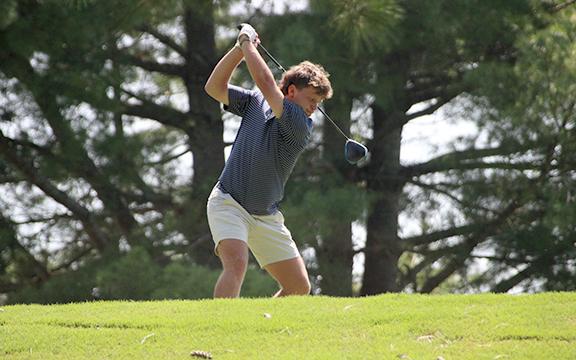 Peyton Shedd was tied for third place after the first round of the NAIA tournament. (Photo/TMU Athletics)