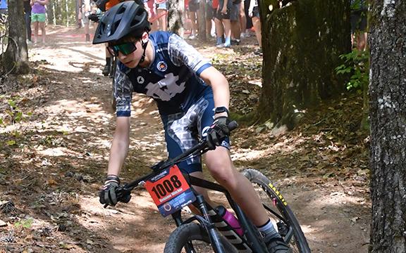 Benjmin Witcher makes his way through the course during a race earlier this season. (Photo/Jeff DeFoor)