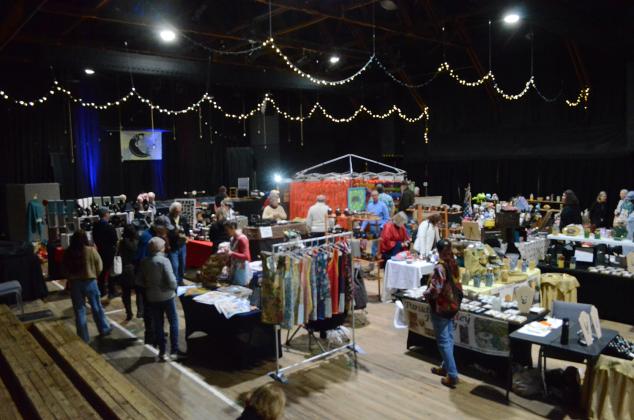 The two-day Winterfest hosted 175 artists and vendors at four locations in White County. (Photo/submitted)