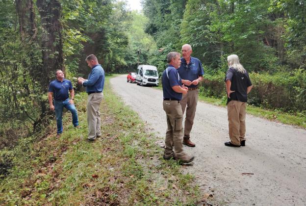 County commissioners inspect Joe Franklin Road. From left: Chairman Travis Turner, White County Manager Derick Canupp and Commissioners Shan Ash, Ed Nix and Craig Bryant. DENISE ETHERIDGE/WCN
