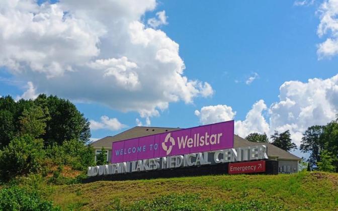 Motorists will notice new signage saying “Welcome to Wellstar Mountain Lakes Medical Center” as the local hospital was officially acquired by Wellstar Health System. Wellstar Health System and Mountain Lakes Medical Center announced on Monday, Aug. 10, Wellstar has completed its acquisition of the hospital.