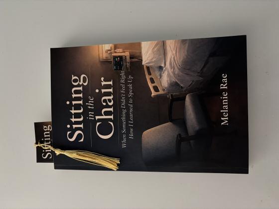 Melanie Rae’s “Sitting in the Chair” shares her experience advocating for her husband and offers tools for others navigating the health care system. CARLY HENDERSON/WCN