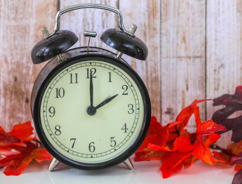 Don’t forget to “fall back” an hour this weekend.