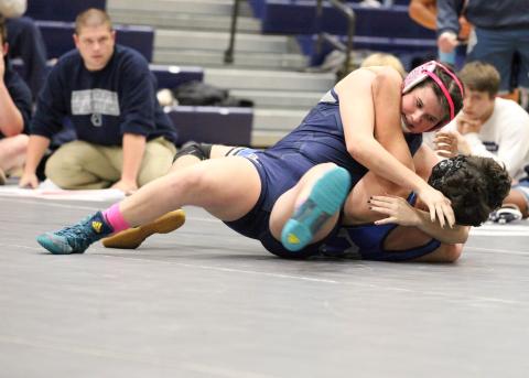Sidney Sullens won the 146-pound class at the Girls Sectional in Perry last weekend. (Photo/Staci Sulhoff)