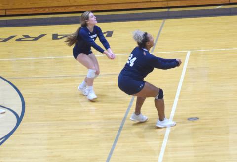 The White County volleyball team stayed atop the Area 7-AAA leaderboard with a pair of road wins Tuesday night in Oakwood.