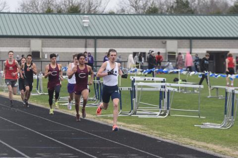Eamonn O'Braynt won an individual event at the GAC Invitational last weekend in Norcross. O'Bryant topped the boy's field in the 1,600-meter race. (Photo/Mark Turner)