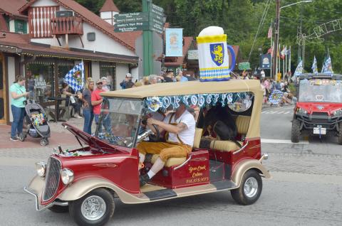 Oktoberfest season has arrived in Helen, bringing crowds to enjoy German food, music and fun. (File photo)