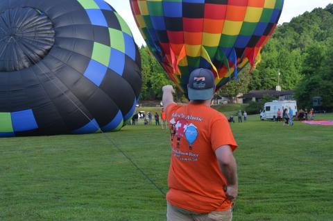 Helen balloon race
