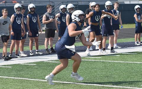 Noah Williams gets set to catch a pass during a recent 7-on-7 game at WCHS. (Photo/Mark Turner)
