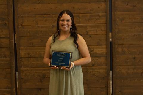 Korri Gibson is the chamber’s first Stellar Service Award winner. (Photo/Noah Johnson)