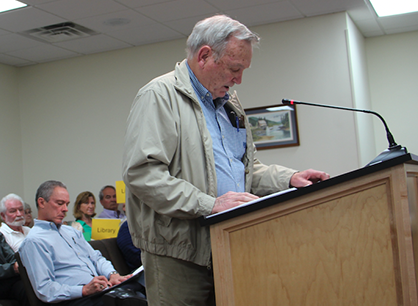 Terry Goodger asked county officials not to delay building a new library.  (Photo/Denise Etheridge)