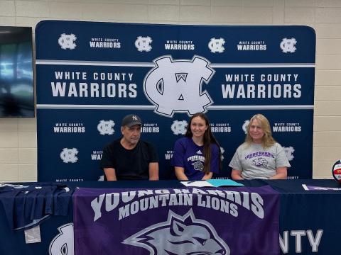 Jenna Pratt signs with Young Harris.