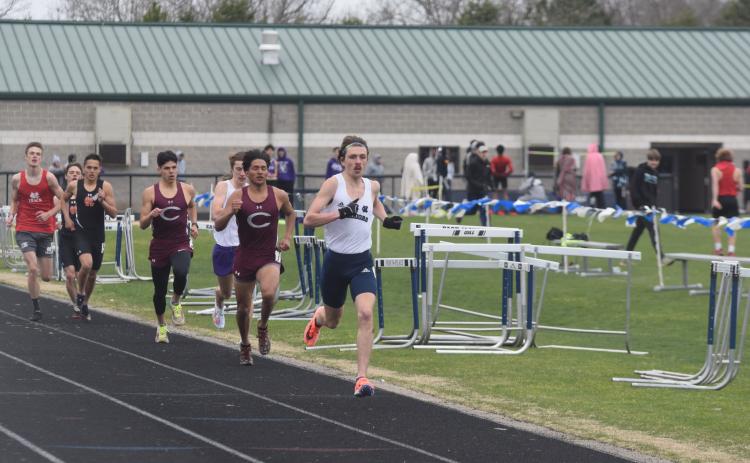 Eamonn O'Braynt won an individual event at the GAC Invitational last weekend in Norcross. O'Bryant topped the boy's field in the 1,600-meter race. (Photo/Mark Turner)