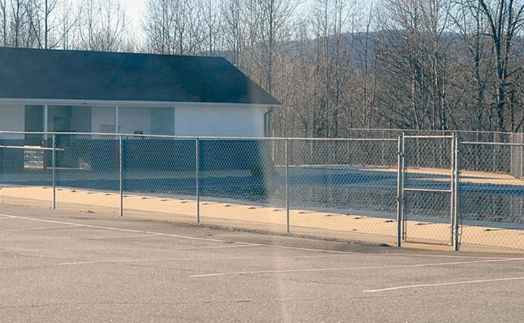 A potentially costly repair of a suspected crack under the pool’s foundation, additional maintenance and challenges finding lifeguards have county officials considering other options for the site at the White County Parks & Recreation Department. (Photo/Wayne Hardy)