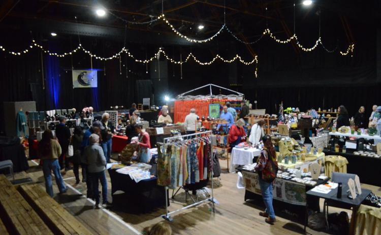 The two-day Winterfest hosted 175 artists and vendors at four locations in White County. (Photo/submitted)