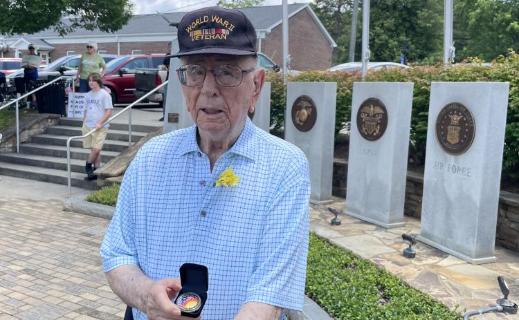 Nick Raptis served in the Pacific during World War II. (Photo/Jerry Grillo)