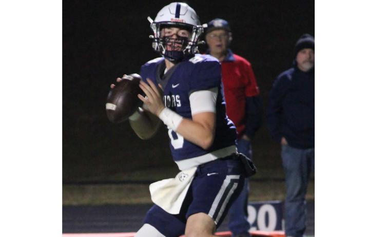 Alex Freeman tossed five touchdows passes in the first half, which is believed to be a school record for scoring passes in a half. MARK TURNER/WCN