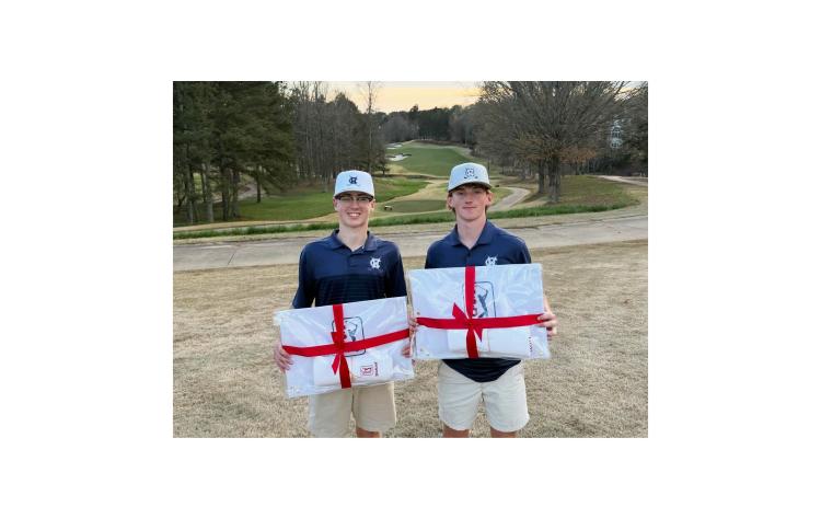 Tracen Verrill, left, and Owen Rogers picked up prizes during the Seckinger Cup play earlier this week. WCHS Golf/SPECIIAL
