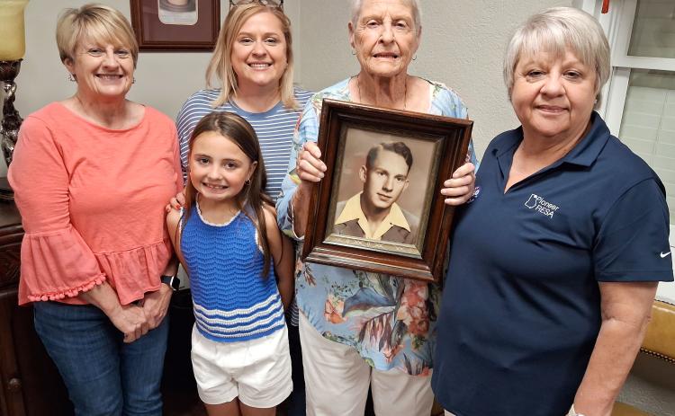 From left, Karan Sosebee, Carly Adam and daughter Charlotte Adam, Eunice Meaders and Melanie Williams will share stories and memories of Whelchel Meaders and his life this Memorial Day. ERIN ETRIS/WCN